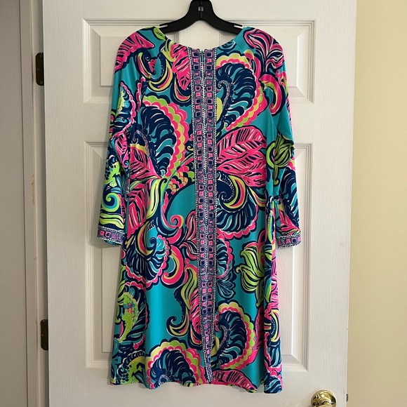 Lilly Pulitzer dress. - Picture 2 of 3